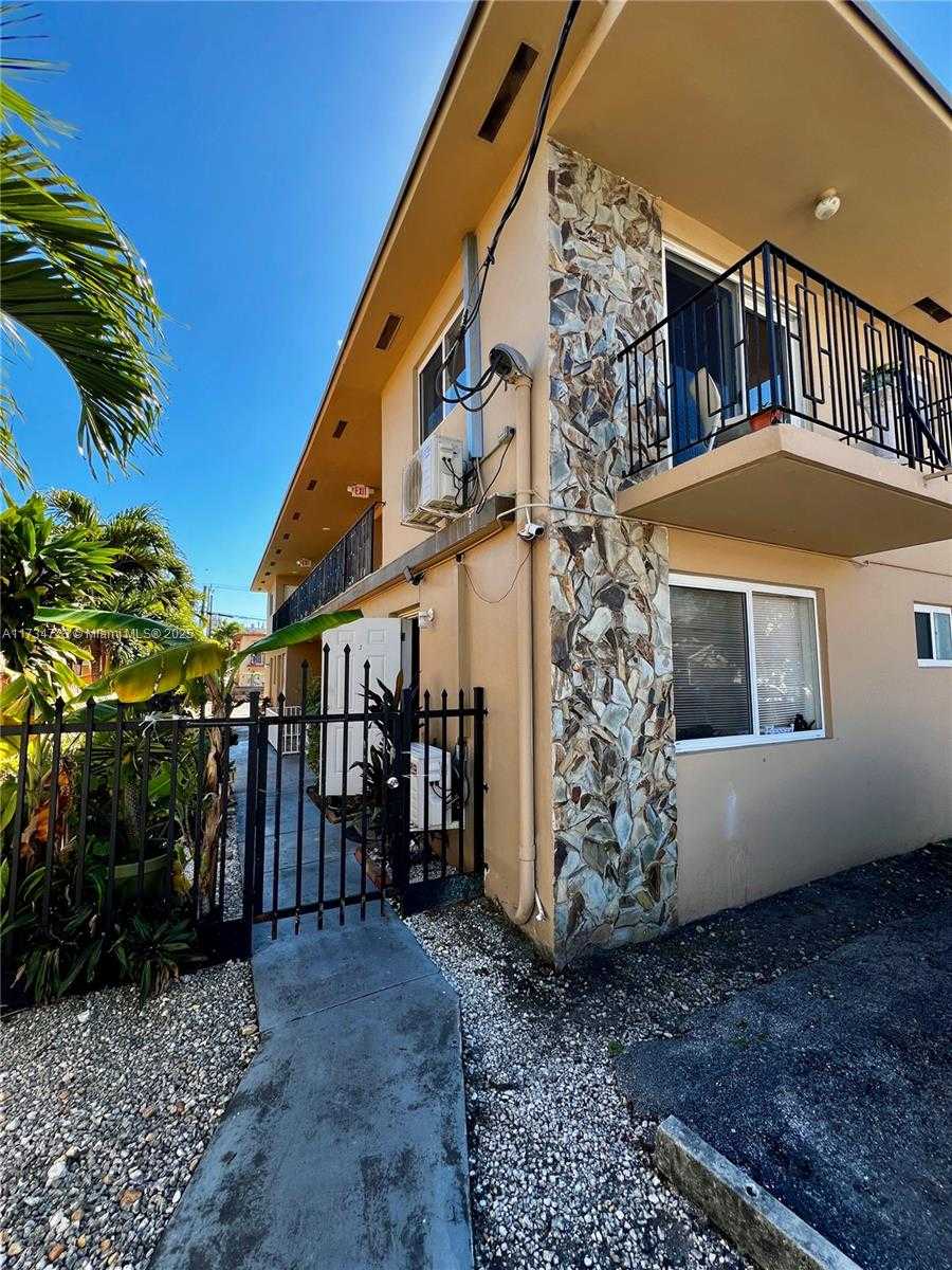 Small Image of 1836 SOUTH WEST 6TH ST, Miami Number 6