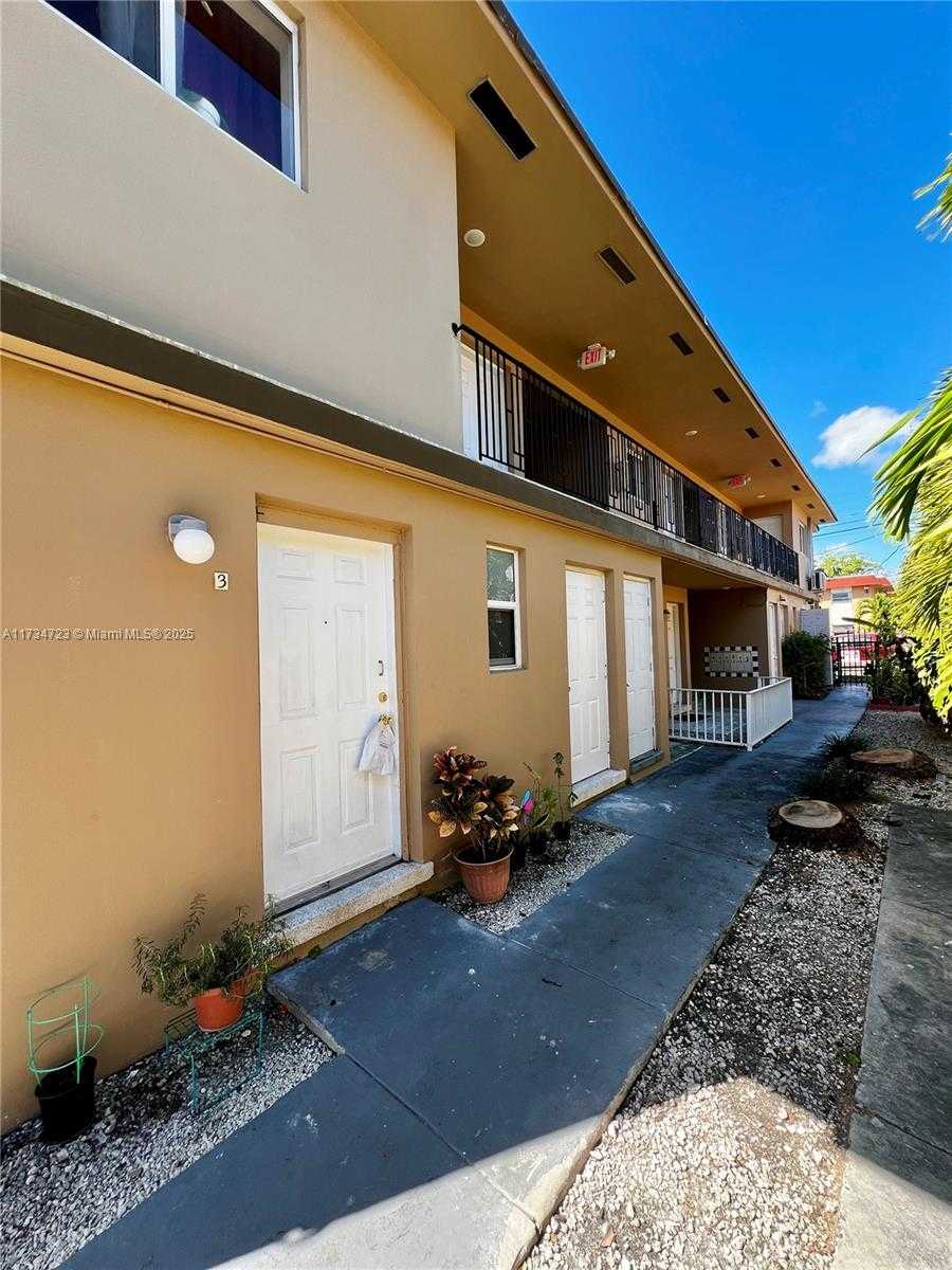 Small Image of 1836 SOUTH WEST 6TH ST, Miami Number 8