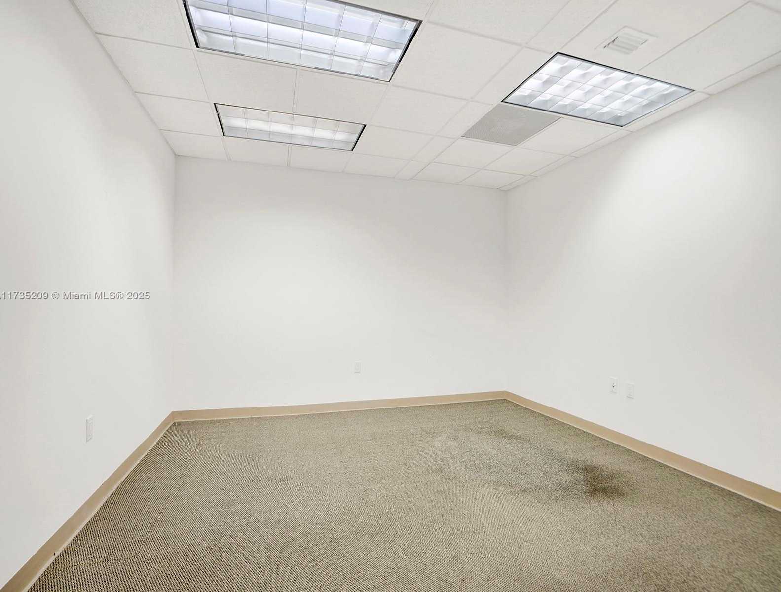 Small Image of 4070 LAGUNA ST, Coral Gables Number 23