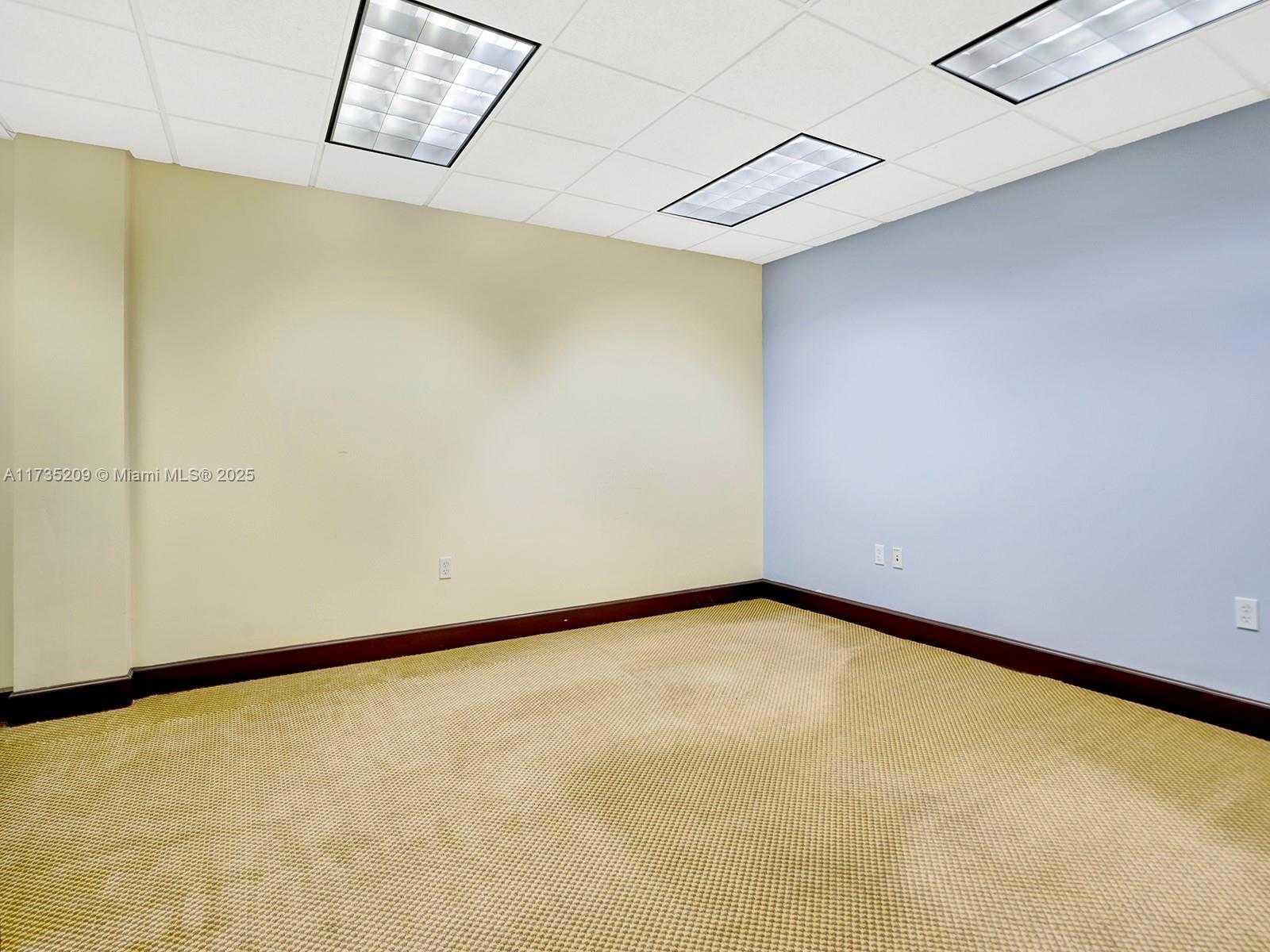 Small Image of 4070 LAGUNA ST, Coral Gables Number 28