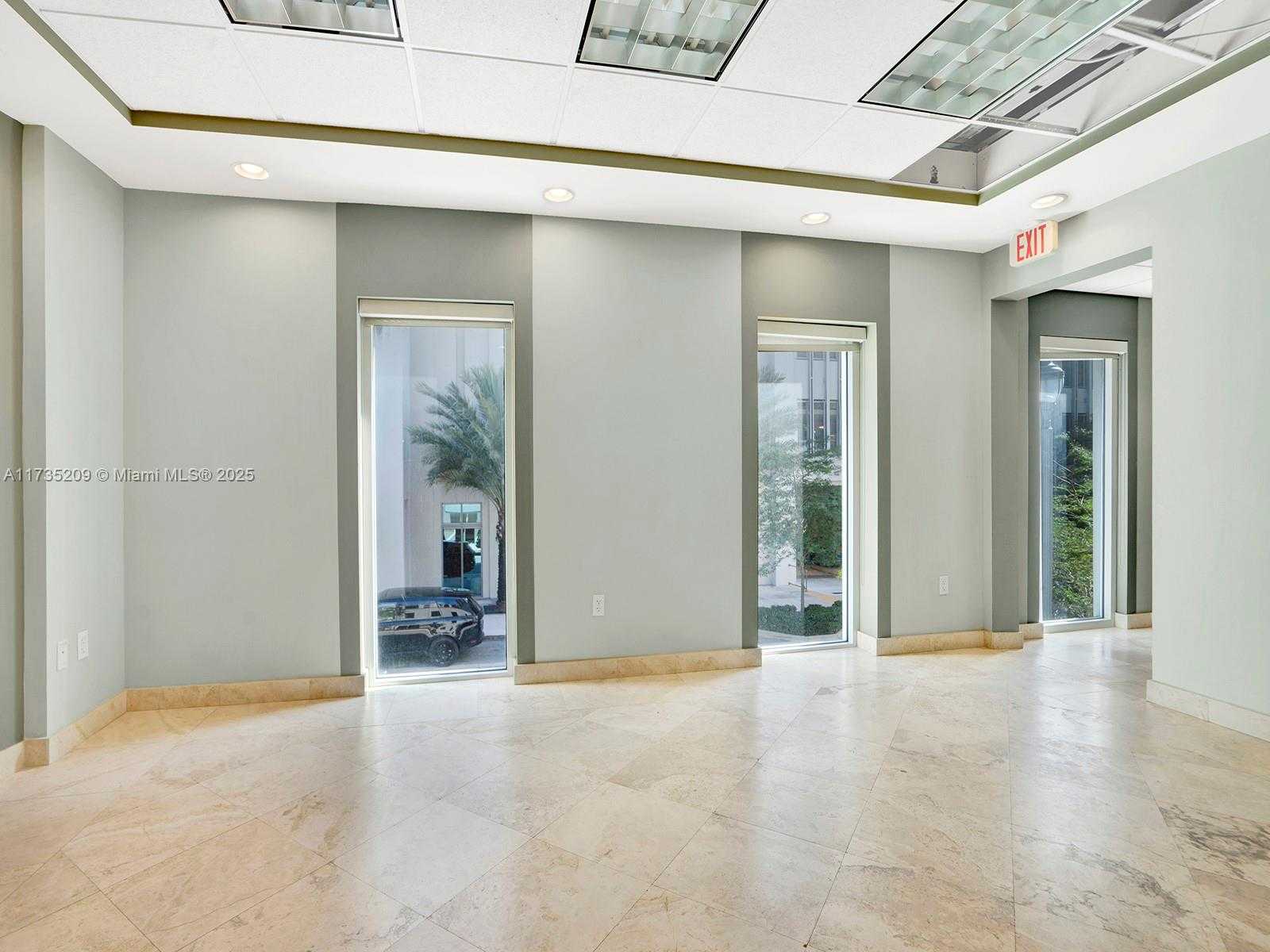 Small Image of 4070 LAGUNA ST, Coral Gables Number 31