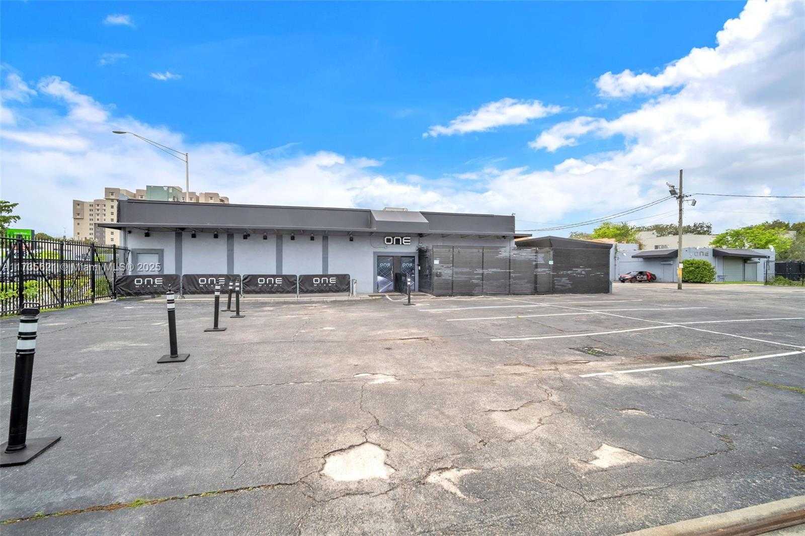 Small Image of 333 NORTH EAST 79TH ST, Miami Number 21