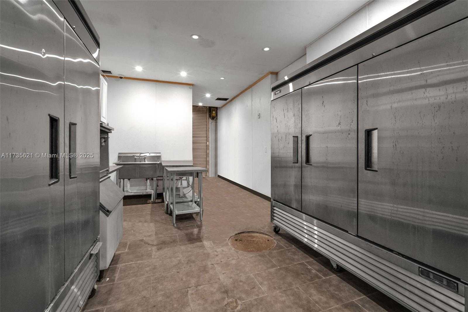 Small Image of 333 NORTH EAST 79TH ST, Miami Number 6