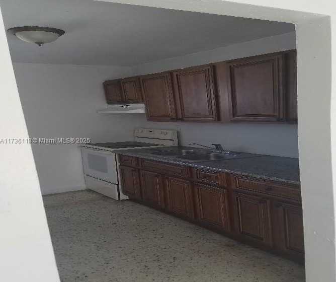 Small Image of 1895 NORTH WEST 35TH ST, Miami Number 10
