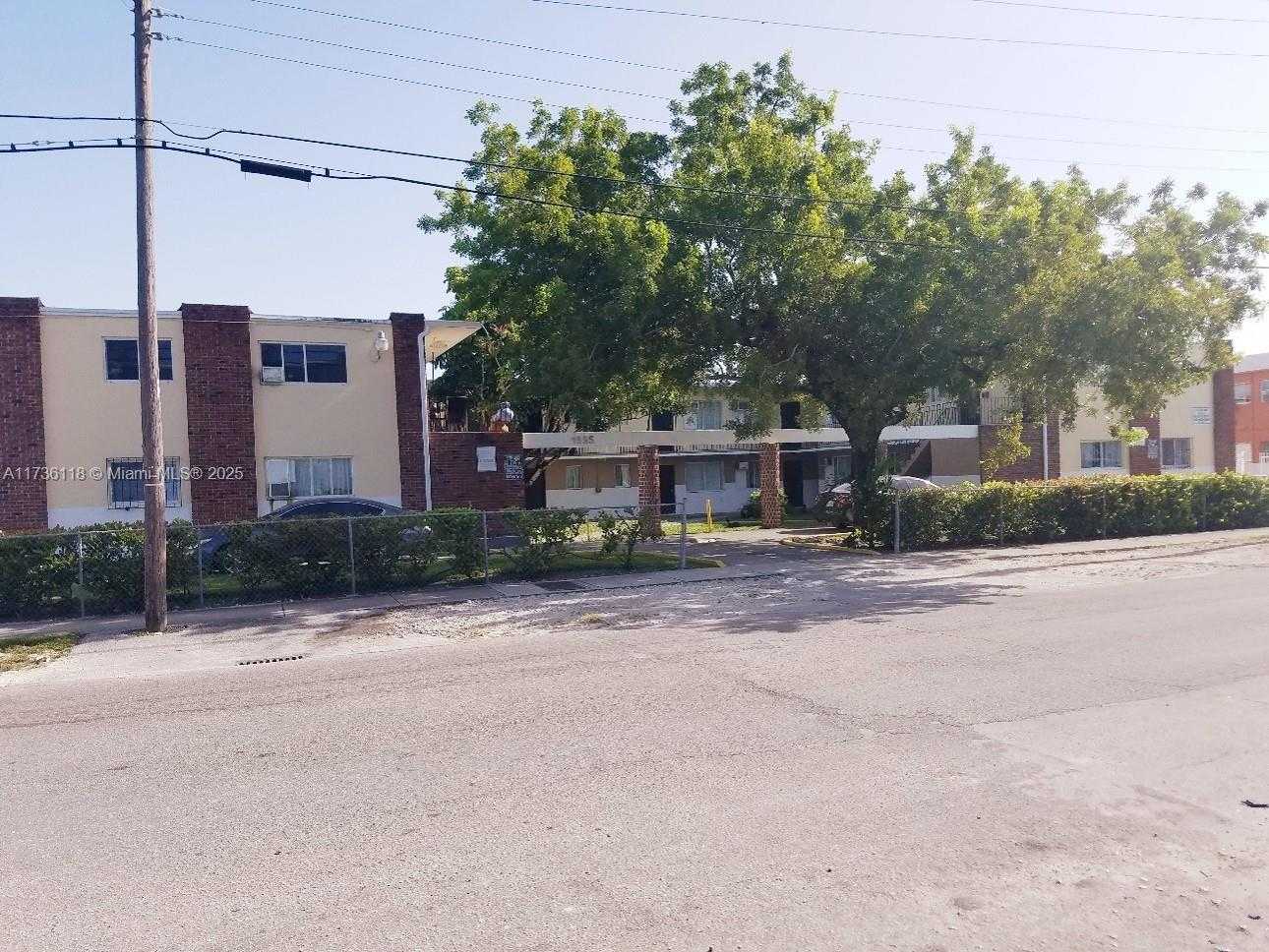 Small Image of 1895 NORTH WEST 35TH ST, Miami Number 3