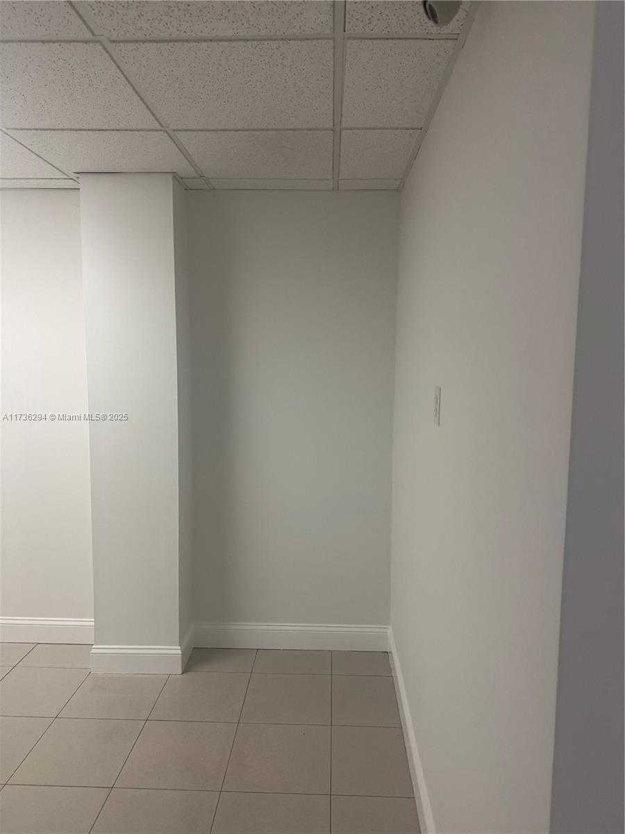 Small Image of 6015 NORTH WEST 87TH AVE, Miami Number 17