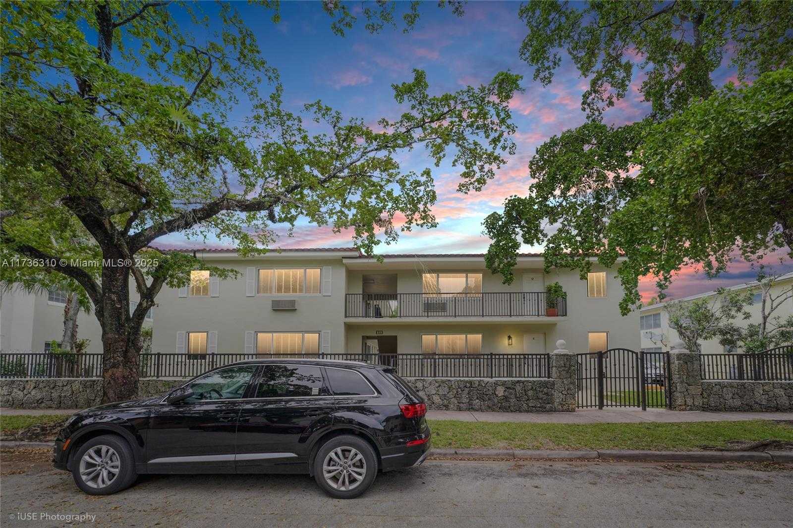 Small Image of 35 ANTILLA AVE, Coral Gables Number 7