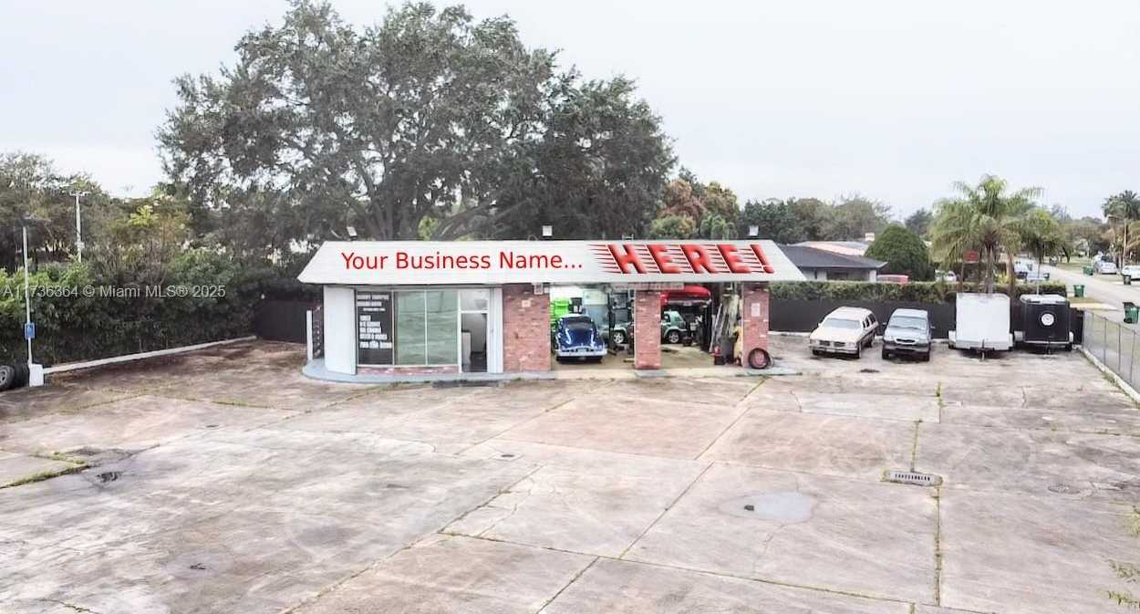 Small Image of 11580 NORTH EAST 2ND AVE, Miami Number 2