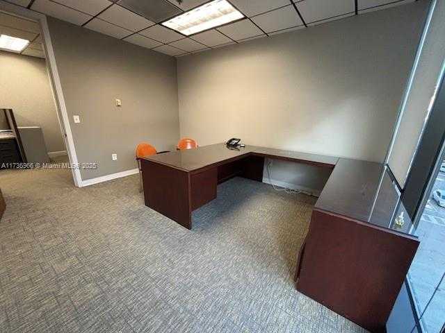Small Image of 201 ALHAMBRA CIR #500, Coral Gables Number 7