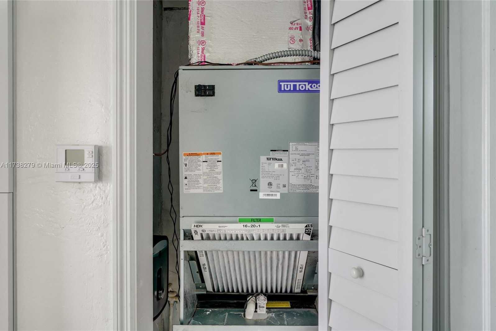 Small Image of 1630 NORTH WEST 18TH ST, Miami Number 12