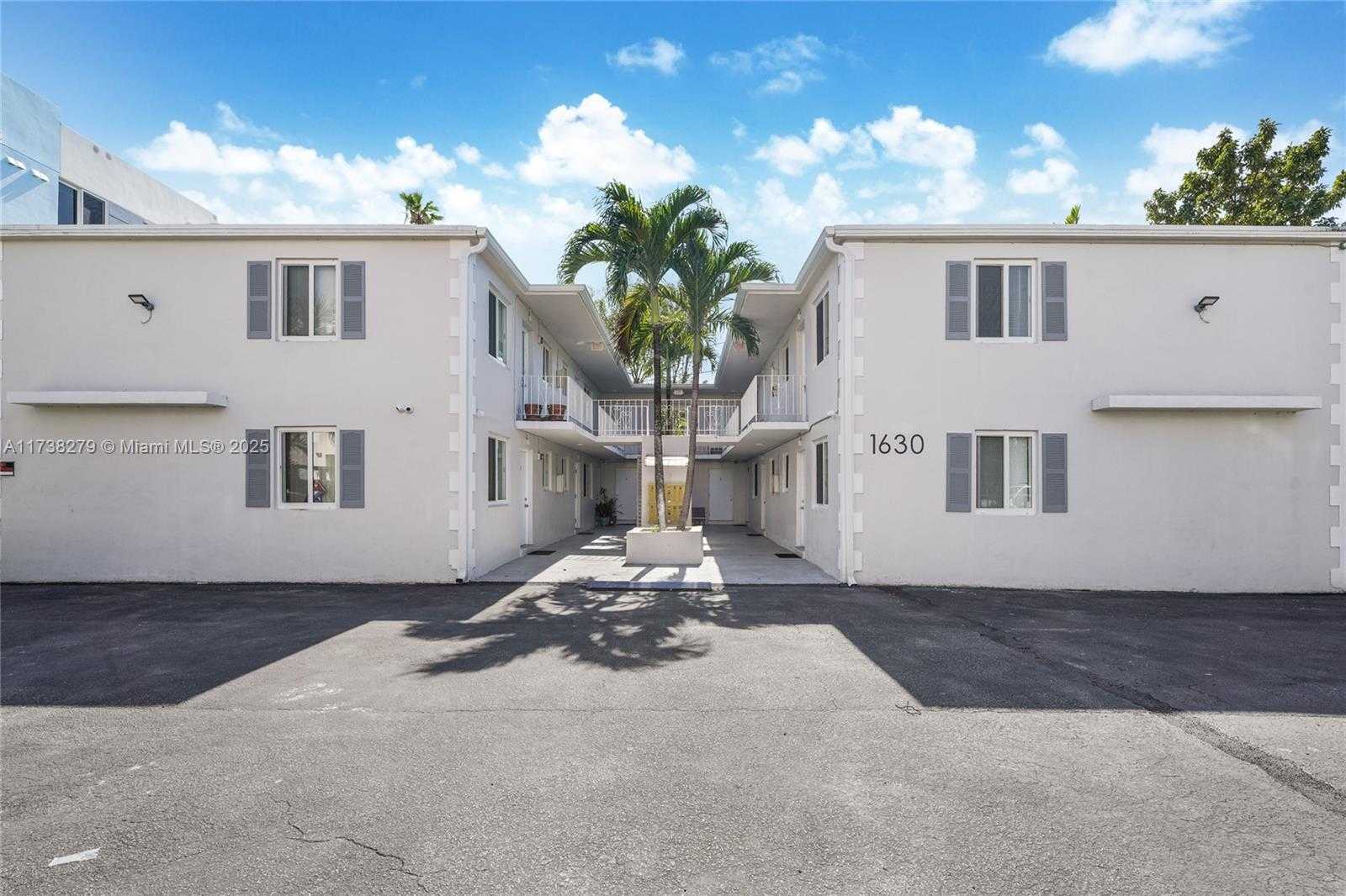 Small Image of 1630 NORTH WEST 18TH ST, Miami Number 13
