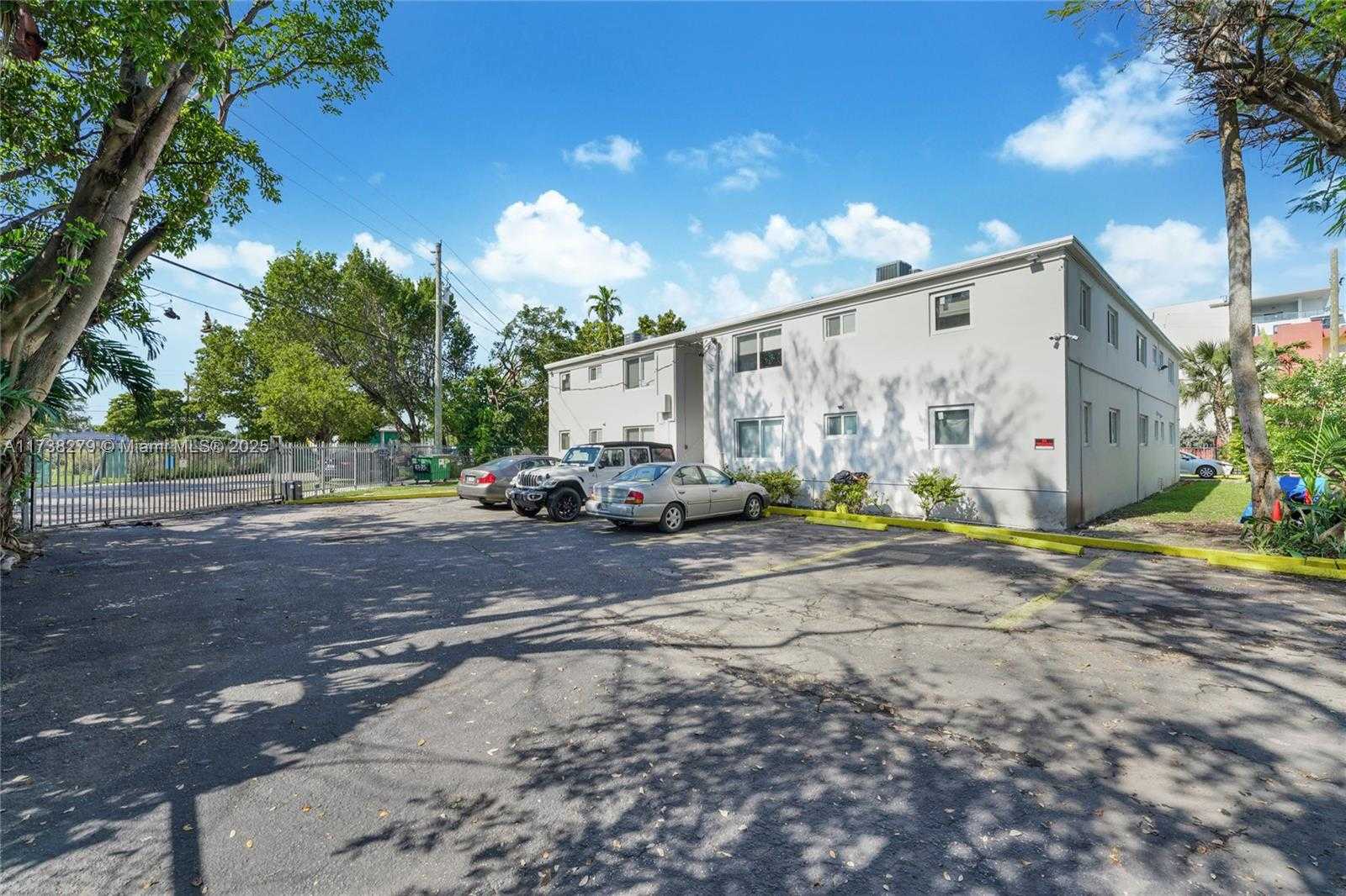 Small Image of 1630 NORTH WEST 18TH ST, Miami Number 16