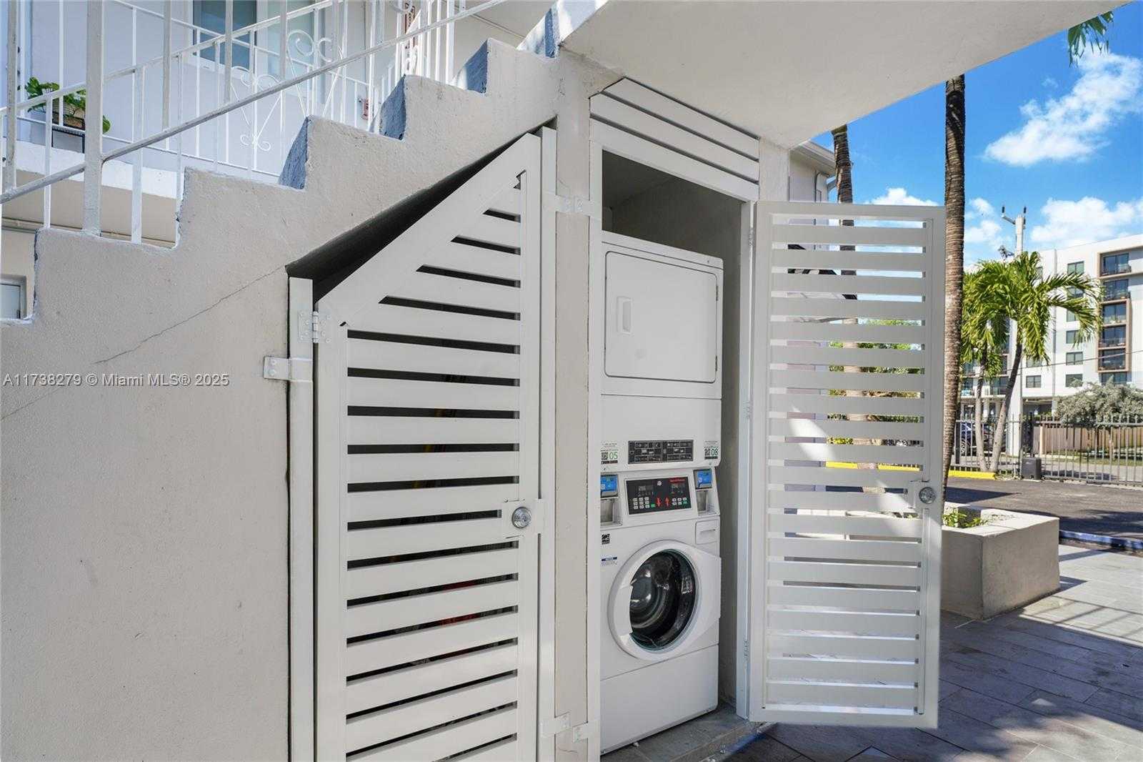 Small Image of 1630 NORTH WEST 18TH ST, Miami Number 17