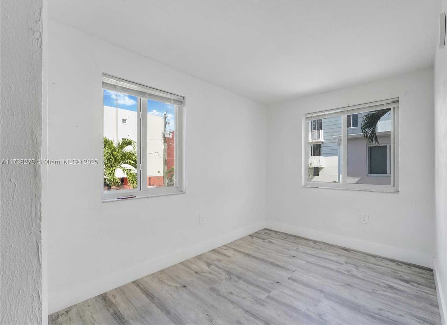 Small Image of 1630 NORTH WEST 18TH ST, Miami Number 7