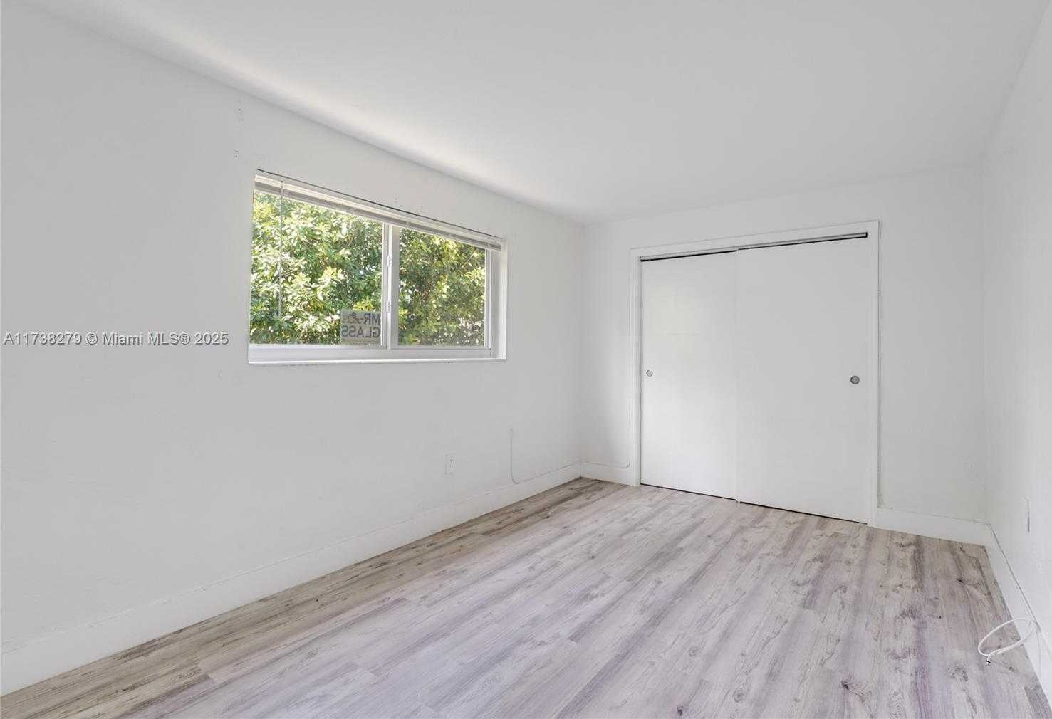 Small Image of 1630 NORTH WEST 18TH ST, Miami Number 8