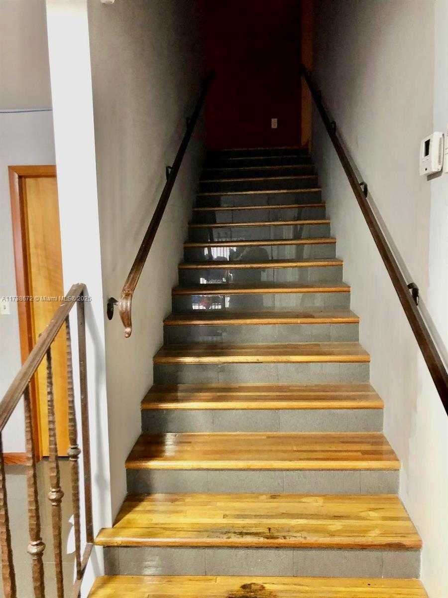 Small Image of 1751 WEST 38TH PL #1004A, Hialeah Number 7