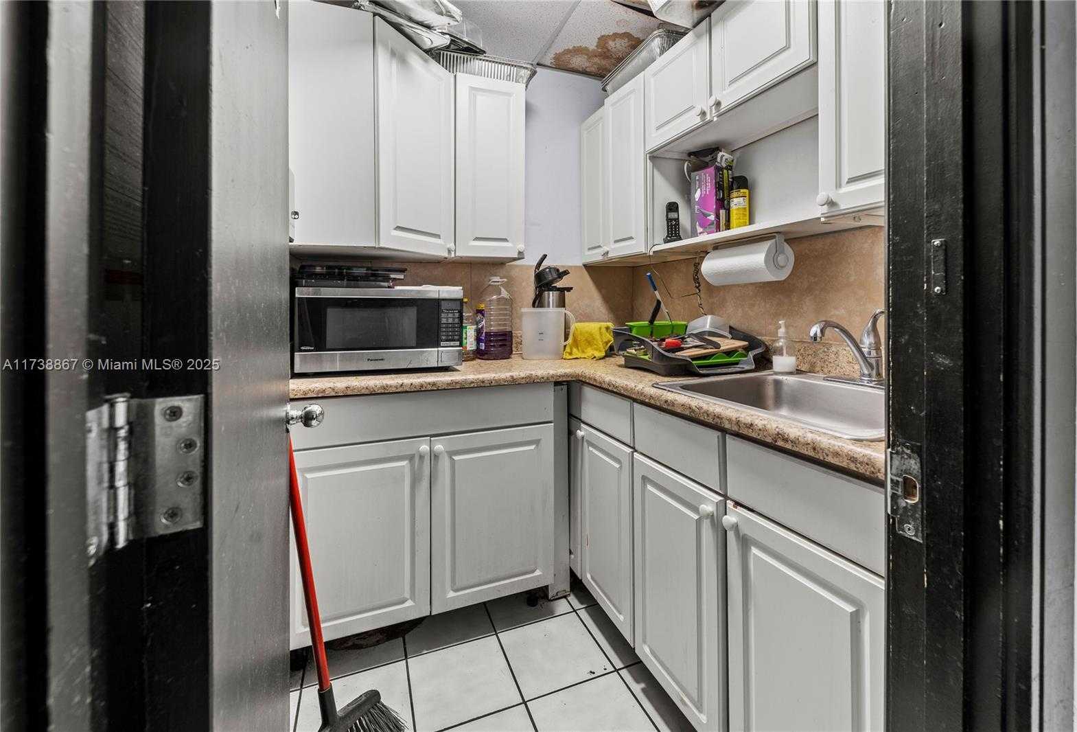 Small Image of 5750 #5750 & 5776, West Palm Beach Number 5