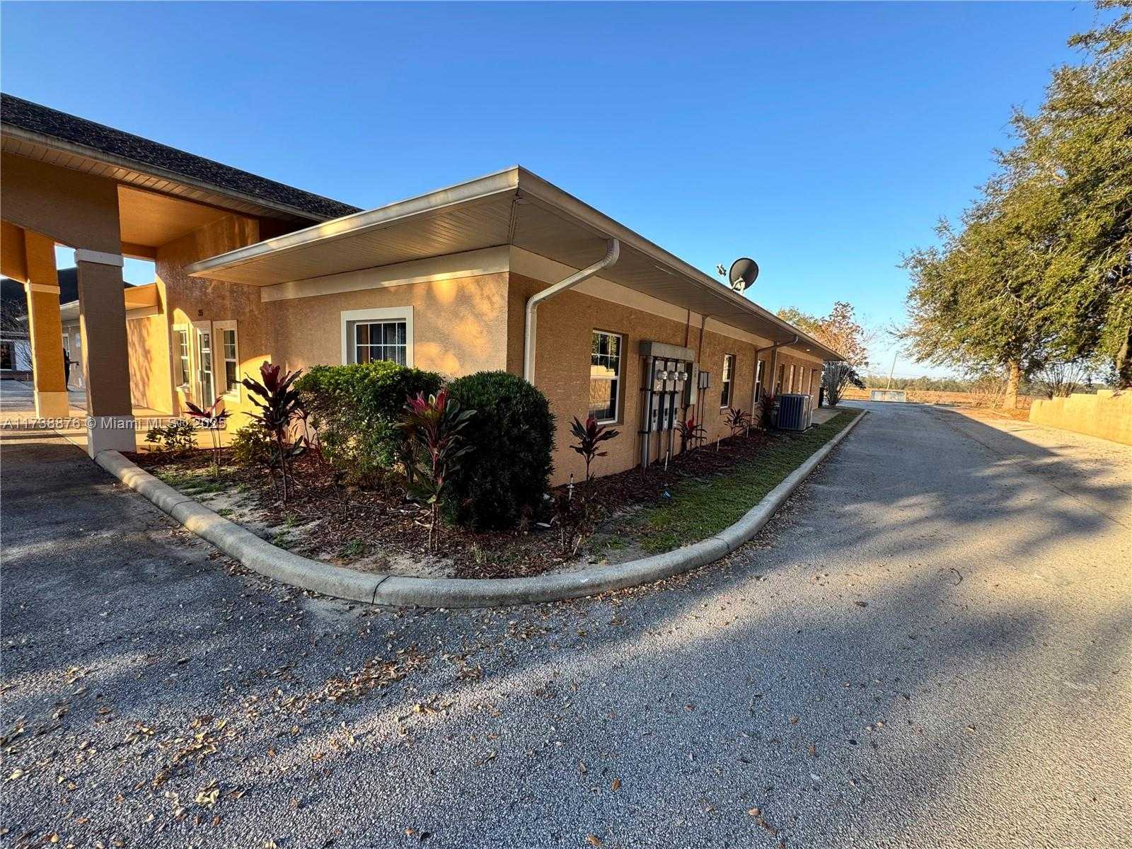 Small Image of 295 Patterson Rd, Haines City, FL 33844, USA Number 22