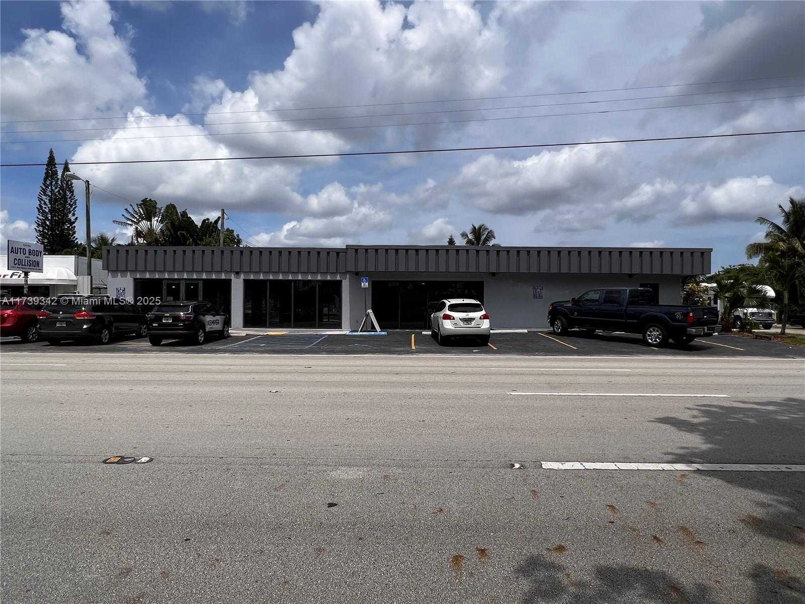 Small Image of 1100 SOUTH DIXIE HWY, Hollywood Number 25