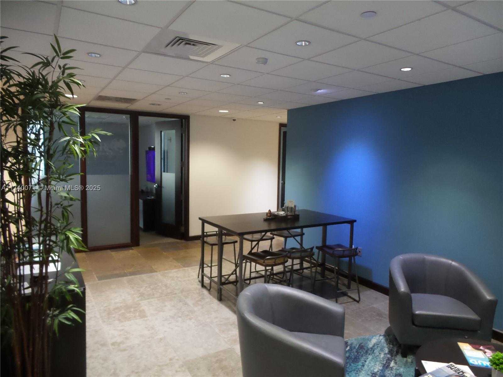 Small Image of 1000 BRICKELL AVE #610, Miami Number 10