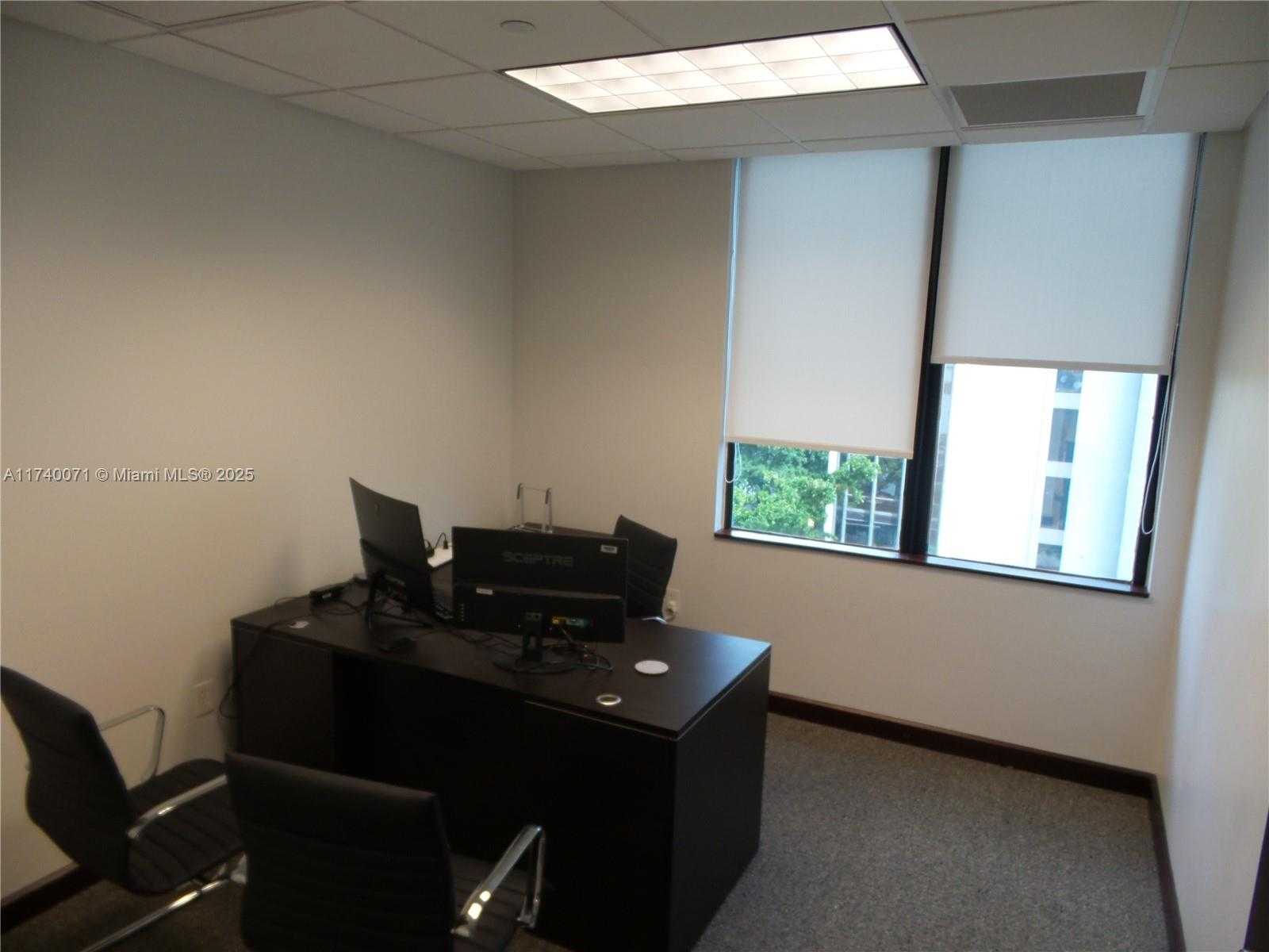 Small Image of 1000 BRICKELL AVE #610, Miami Number 15