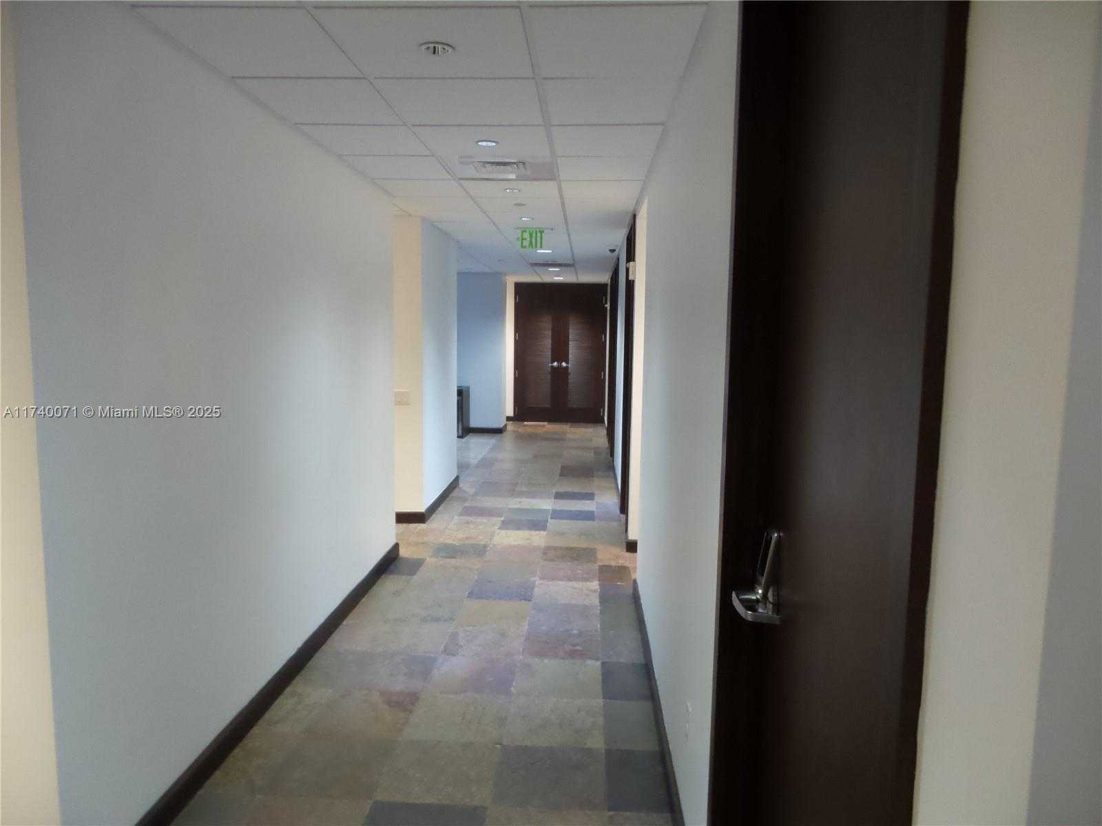 Small Image of 1000 BRICKELL AVE #610, Miami Number 16