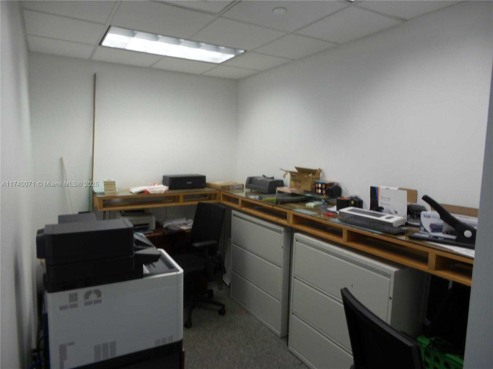 Small Image of 1000 BRICKELL AVE #610, Miami Number 17