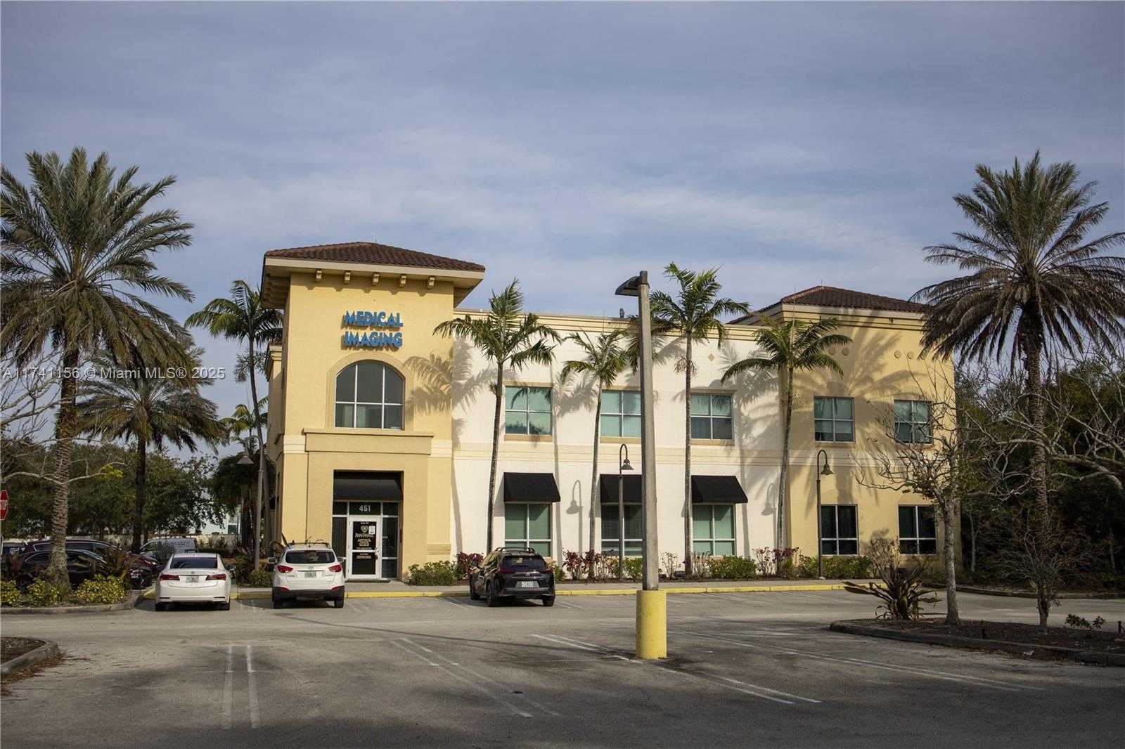 Small Image of 451 SOUTH WEST BETHANY DR, Saint Lucie West Number 10