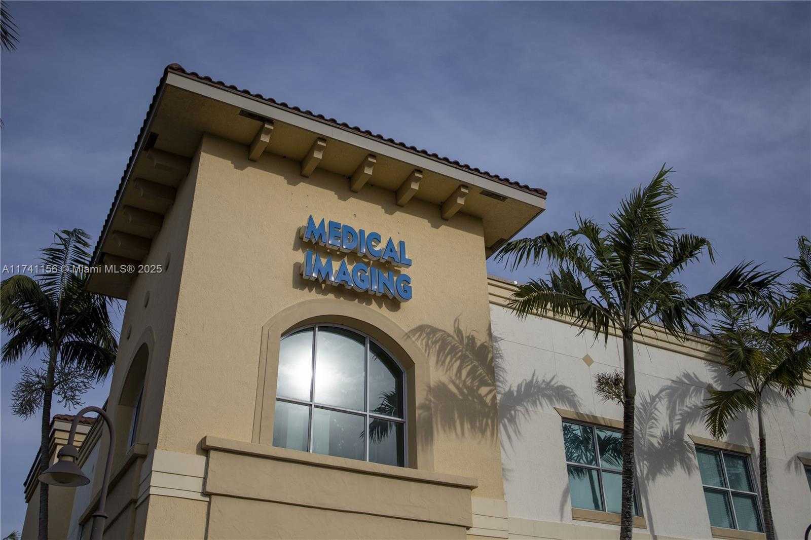 Small Image of 451 SOUTH WEST BETHANY DR, Saint Lucie West Number 12