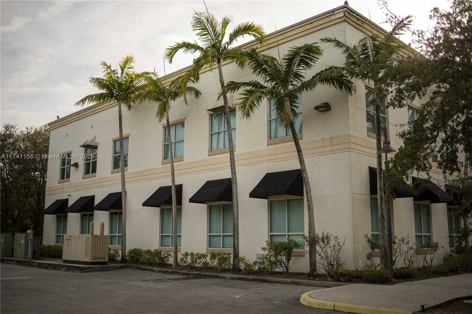 Small Image of 451 SOUTH WEST BETHANY DR, Saint Lucie West Number 9