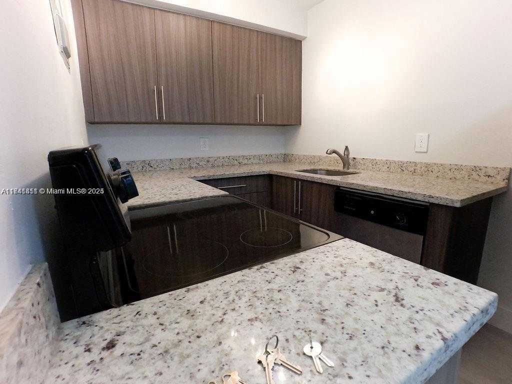 Small Image of 345 85TH ST, Miami Beach Number 14