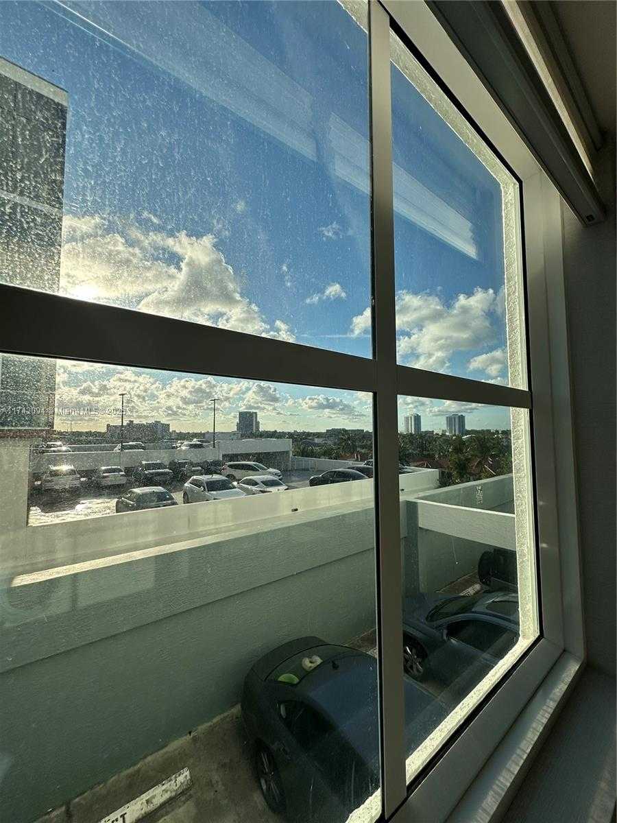 Small Image of 3363 NORTH EAST 163RD ST #508, North Miami Beach Number 18
