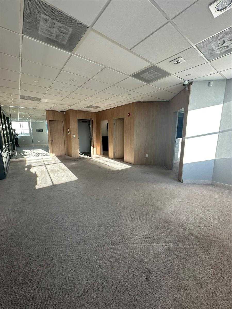 Small Image of 3363 NORTH EAST 163RD ST #508, North Miami Beach Number 5
