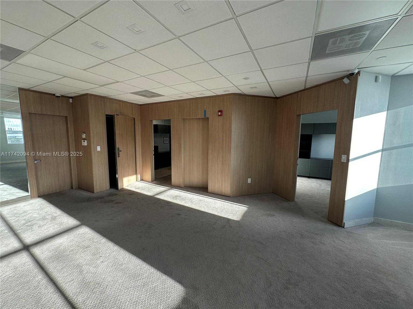 Small Image of 3363 NORTH EAST 163RD ST #508, North Miami Beach Number 7