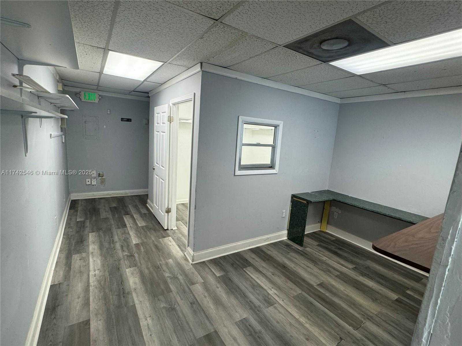 Small Image of 10550 NORTH WEST 77 CT #204, Hialeah Gardens Number 9