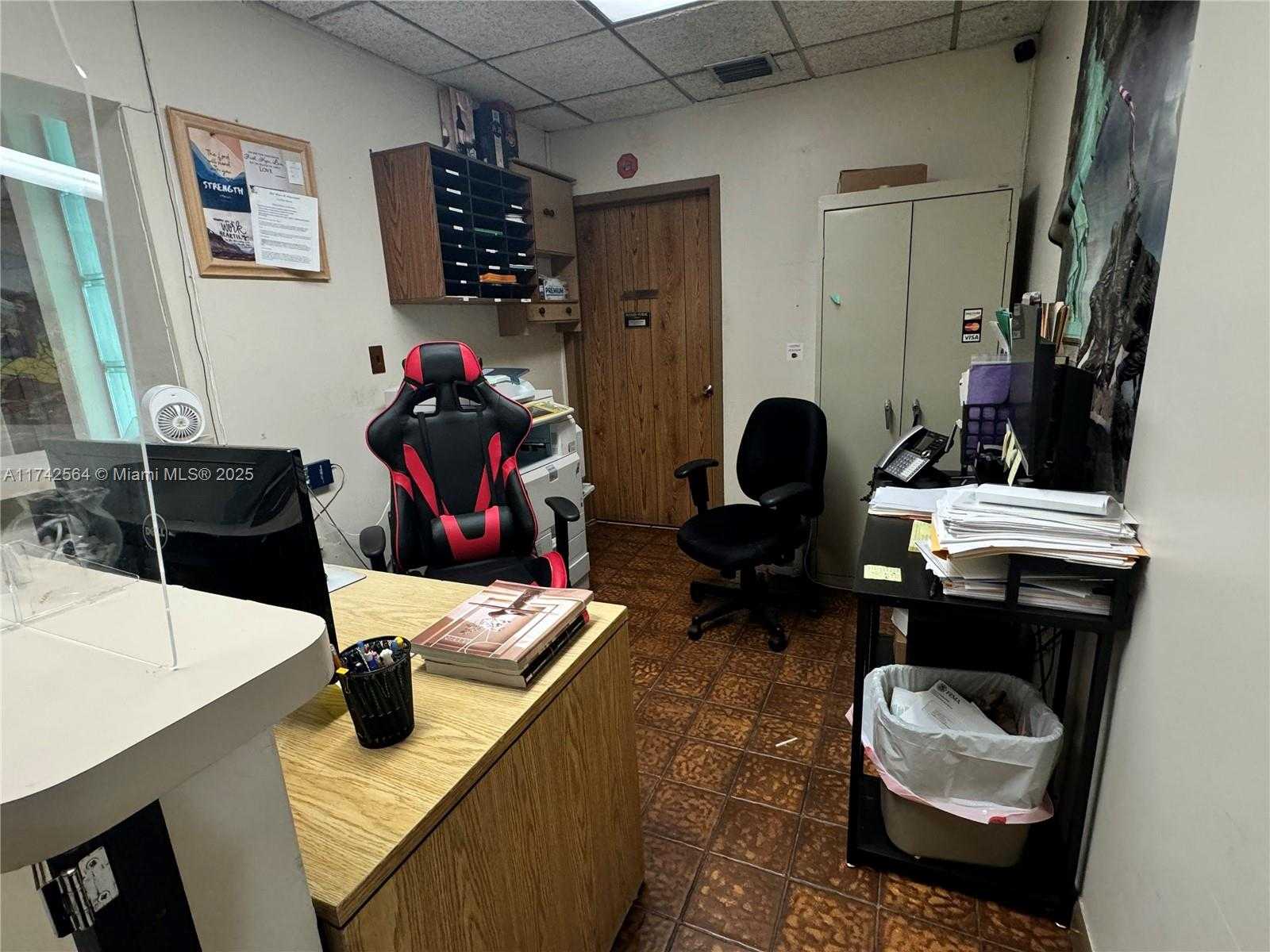 Small Image of 1401 NORTH WEST 17TH AVE, Miami Number 5