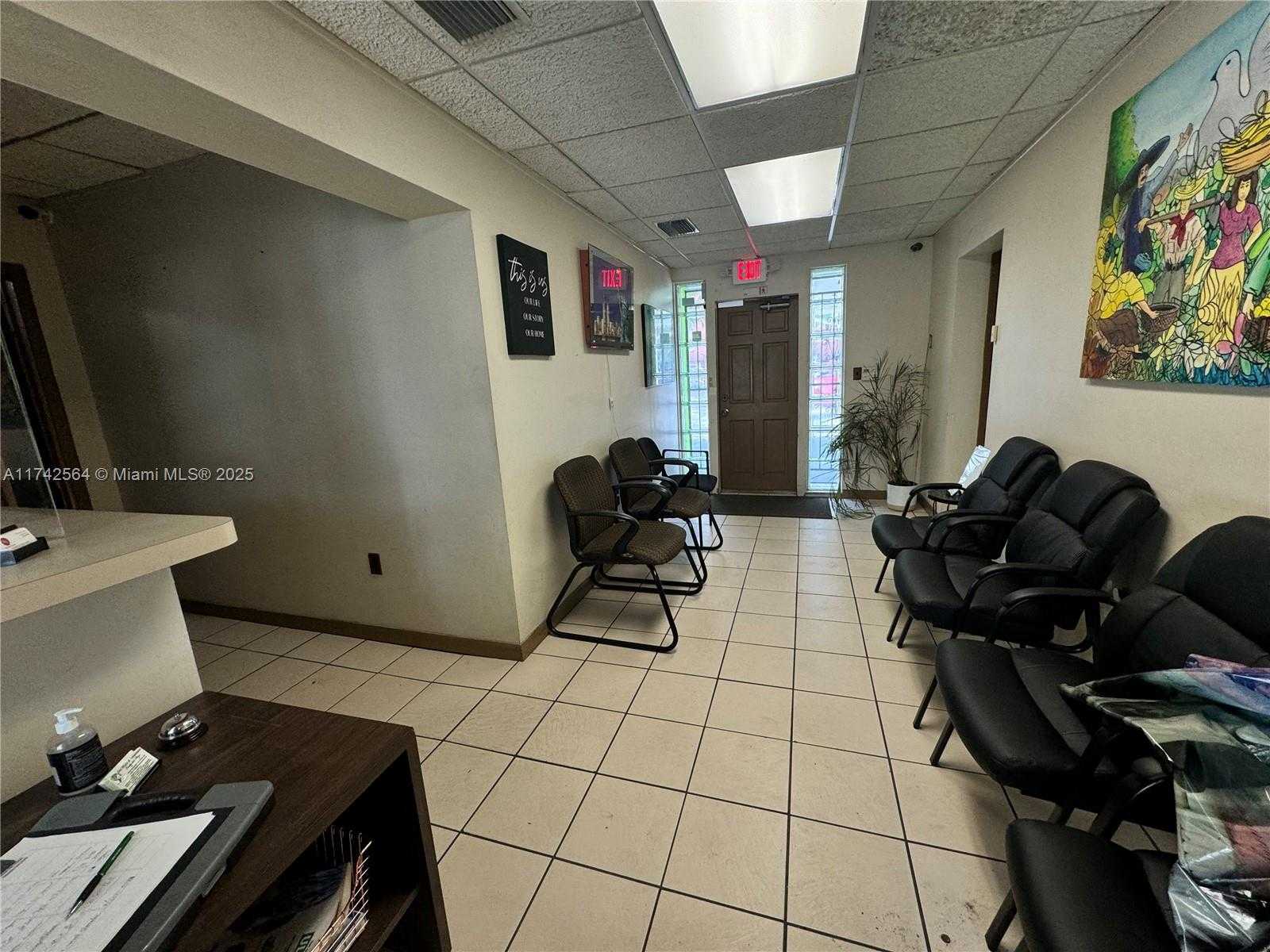 Small Image of 1401 NORTH WEST 17TH AVE, Miami Number 7