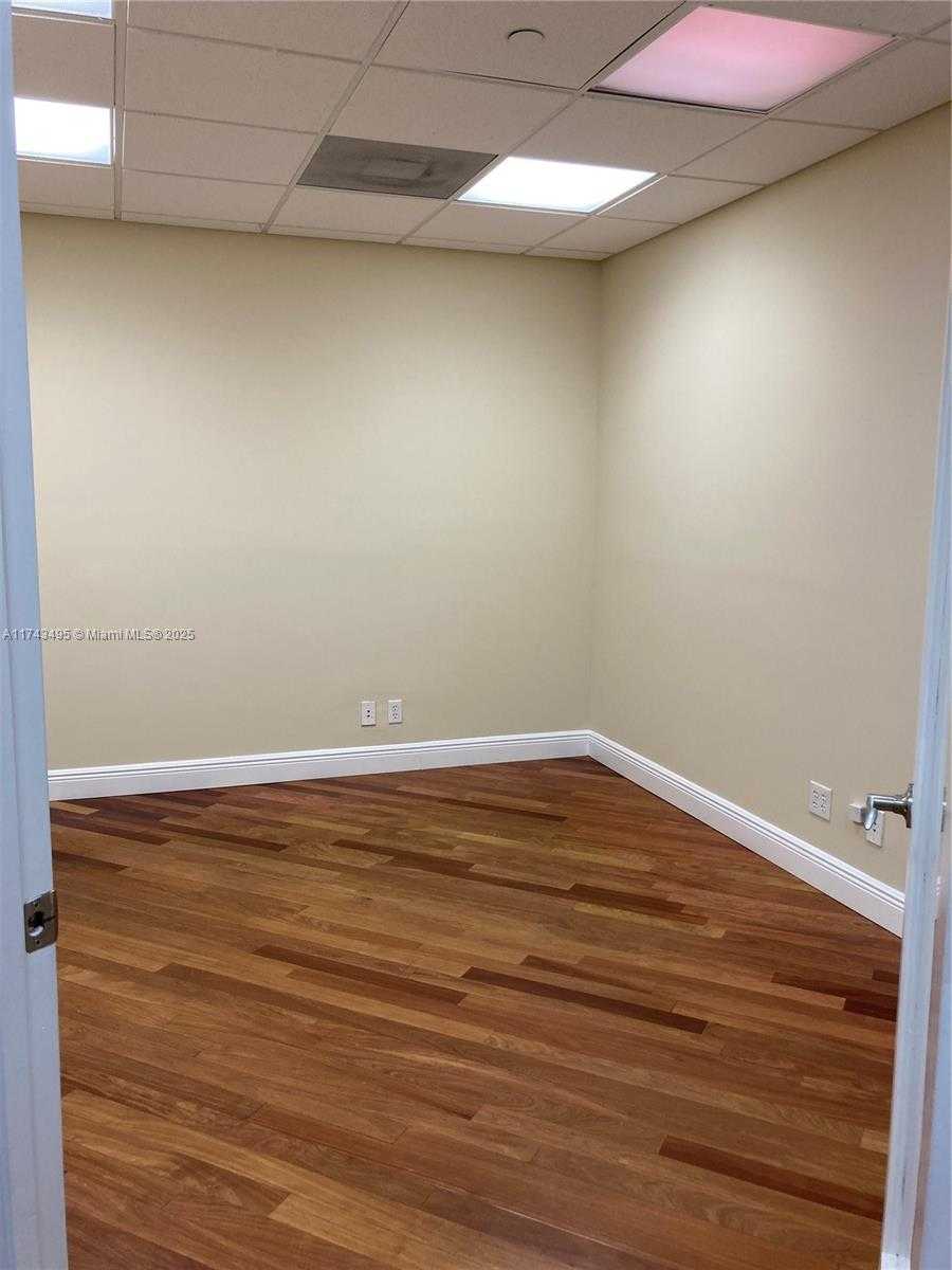 Small Image of 2030 SOUTH DOUGLAS RD #210, Coral Gables Number 19