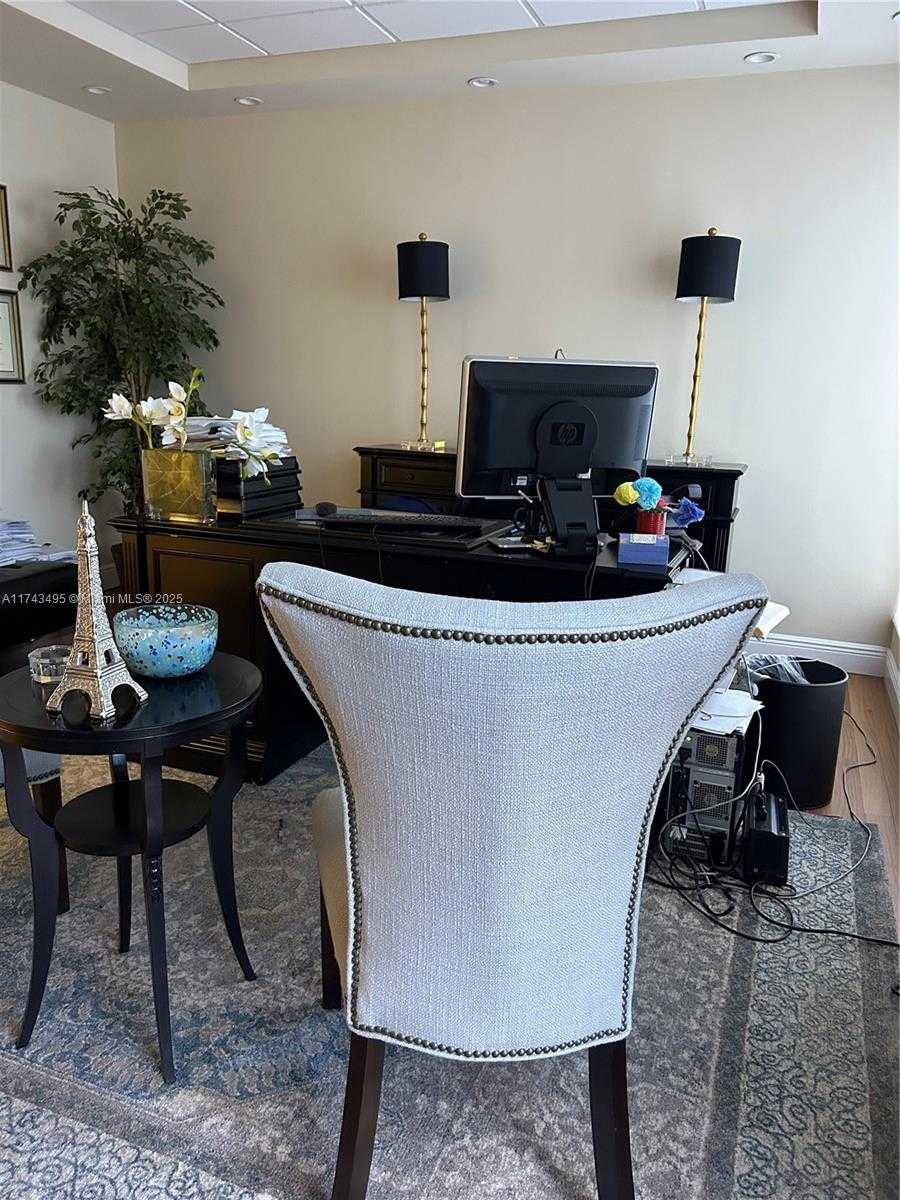 Small Image of 2030 SOUTH DOUGLAS RD #210, Coral Gables Number 31