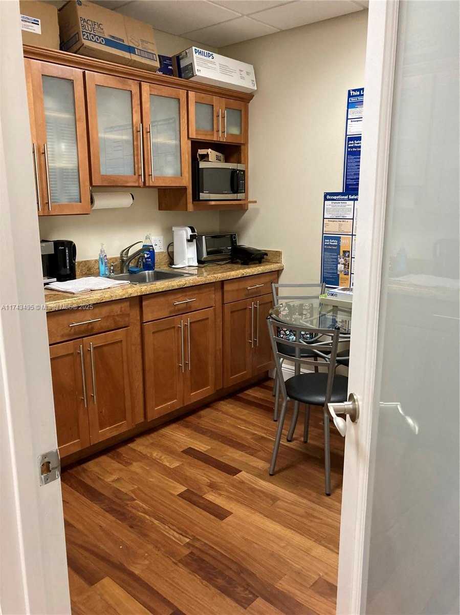 Small Image of 2030 SOUTH DOUGLAS RD #210, Coral Gables Number 33