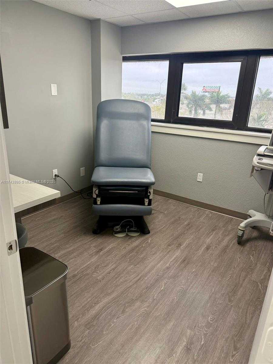 Small Image of 7100 WEST 20TH AVE, Hialeah Number 5
