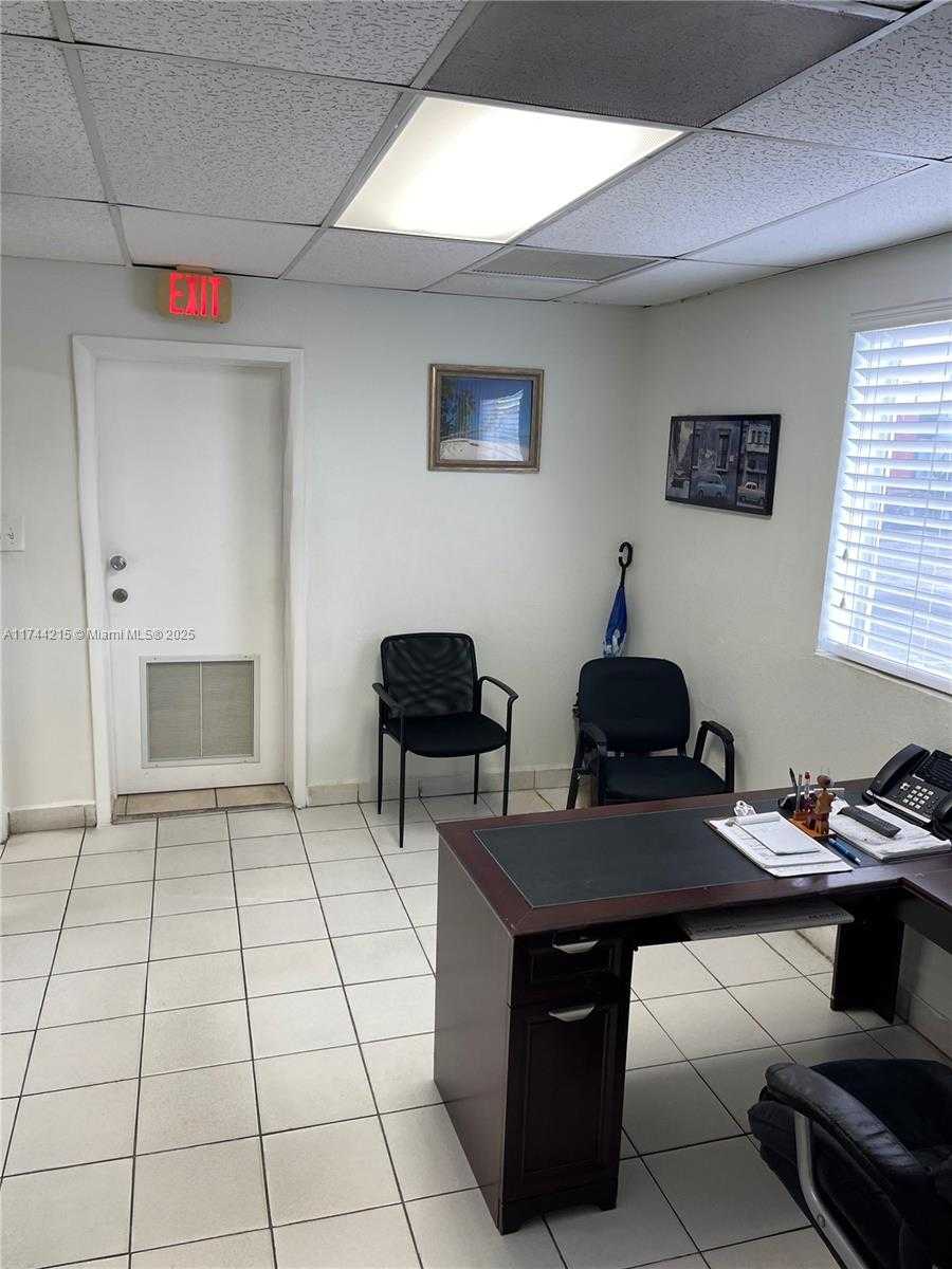 Small Image of 3131 WEST OKEECHOBEE RD, Hialeah Number 40