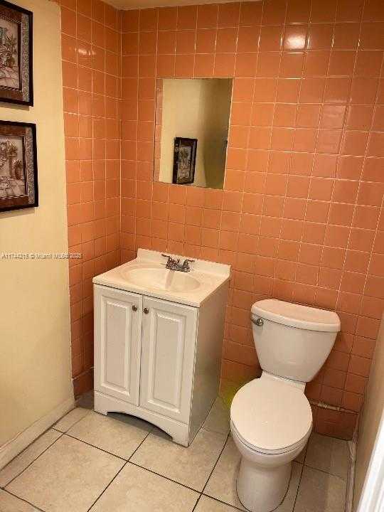 Small Image of 3131 WEST OKEECHOBEE RD, Hialeah Number 45