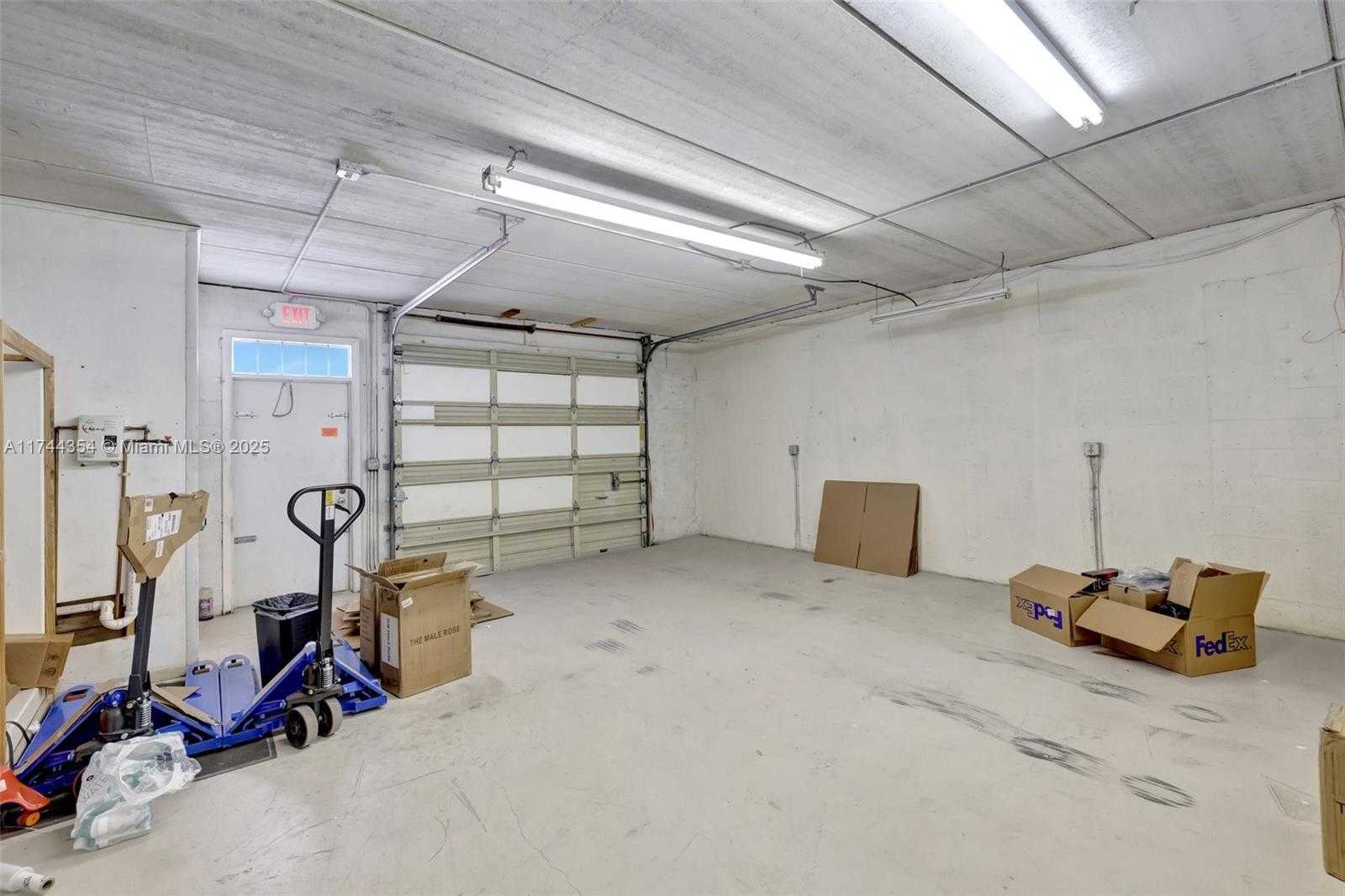 Small Image of 3483 NORTH EAST 12TH TER, Oakland Park Number 37