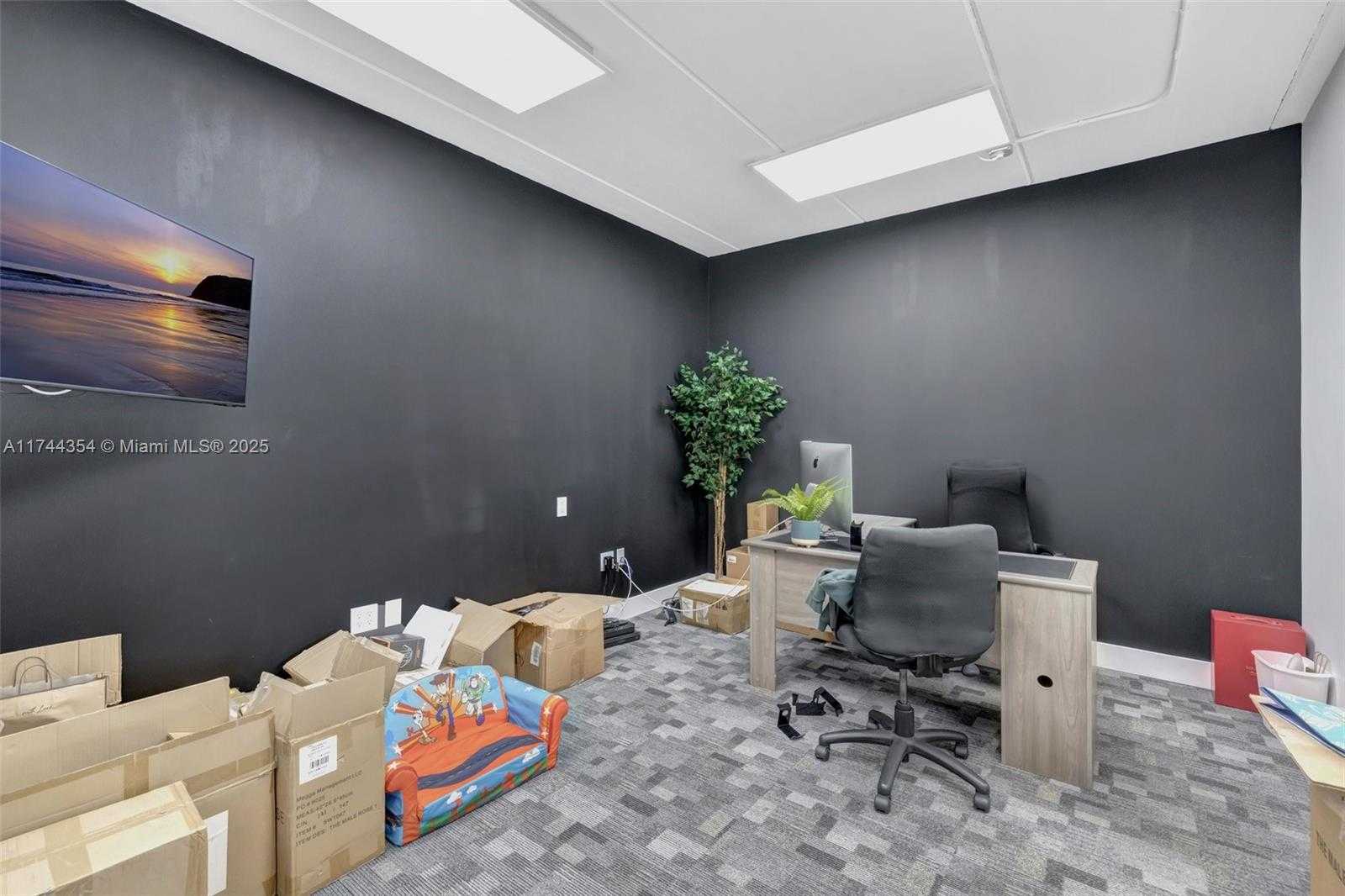 Small Image of 3483 NORTH EAST 12TH TER, Oakland Park Number 8