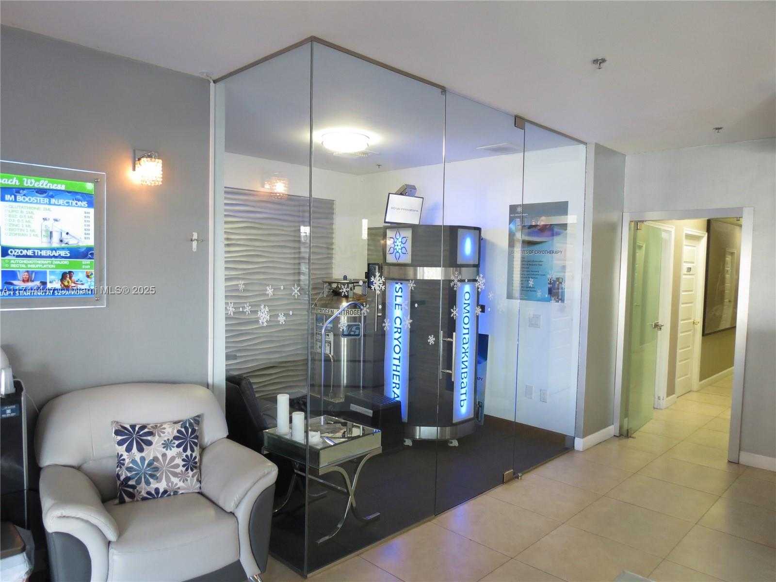 Small Image of 17070 COLLINS AVE, Sunny Isles Beach Number 7