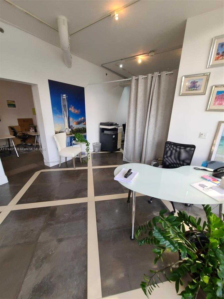 Small Image of 5781 BISCAYNE BLVD #CS-1, Miami Number 13