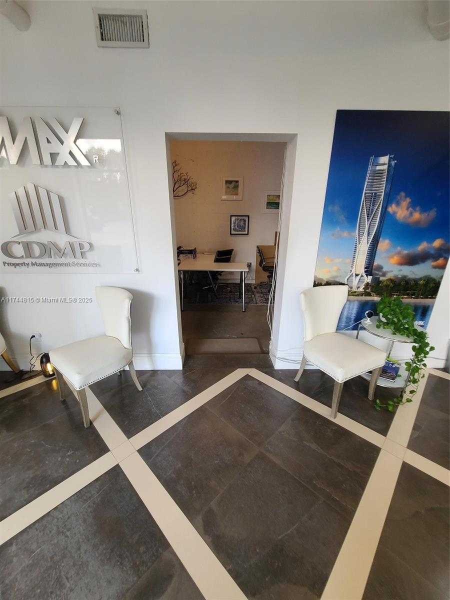 Small Image of 5781 BISCAYNE BLVD #CS-1, Miami Number 17