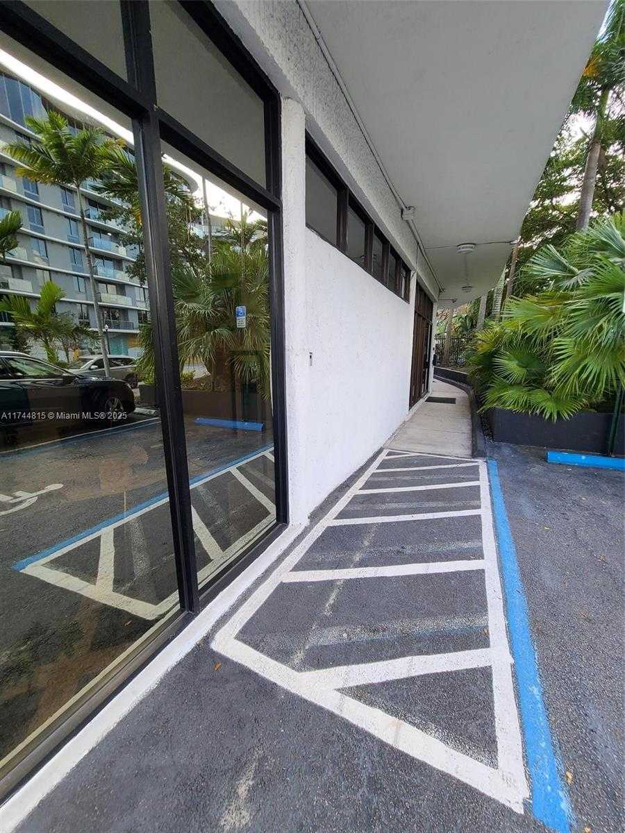 Small Image of 5781 BISCAYNE BLVD #CS-1, Miami Number 18