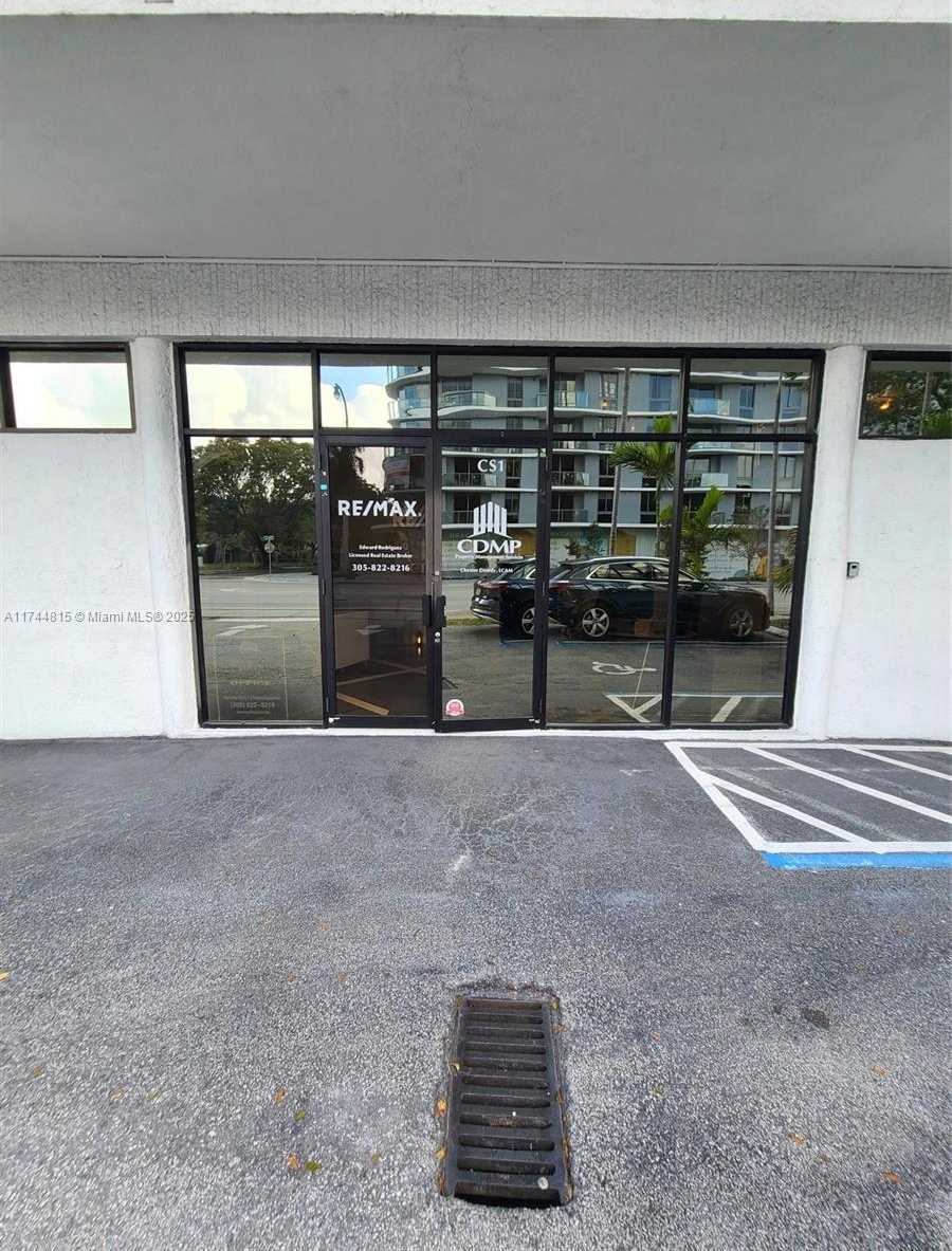 Small Image of 5781 BISCAYNE BLVD #CS-1, Miami Number 2